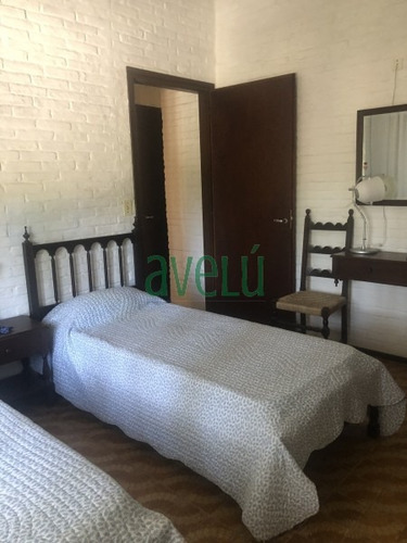 Hermosa Propiedad Con Vista Al Mar !!!!! Consulte!!!!!- Ref: 401
