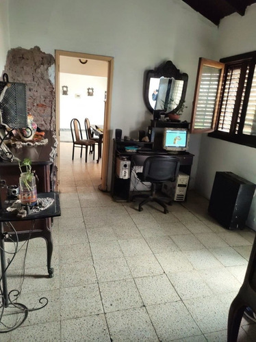 Imagen 4 de 22 de Venta De Casa 3 Dormitorios En Los Hornos, La Plata