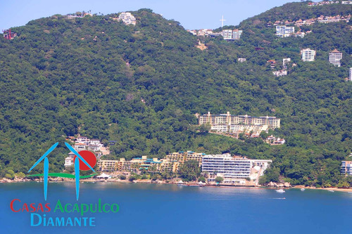 Cad Puerto Marqués. Terreno Majahua 10. Lote De Terreno Con Uso De Suelo Comercial Y De Servicios