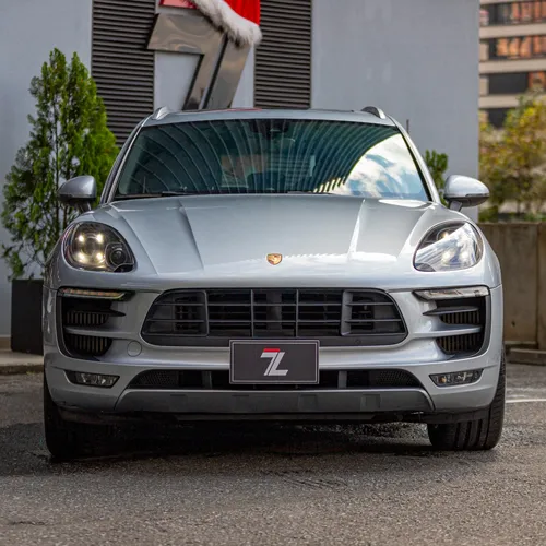 Porsche Macan gts 3.0