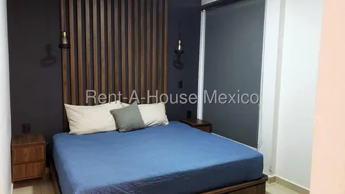 Casa Amueblada Con Cuarto De Tv, 2 Recámaras, Estudio. Renta - Zákia