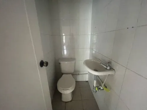 Local En Arriendo Ubicado En Medellín Sector Laureles (27401).