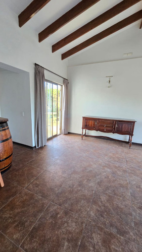 Broker Los Pinos 4d-4b-estacionamientos- Patio Casa En Arri