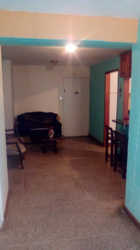 Imagen 2 de 12 de Apartamento En Venta La Candelaria Mls #22-10347