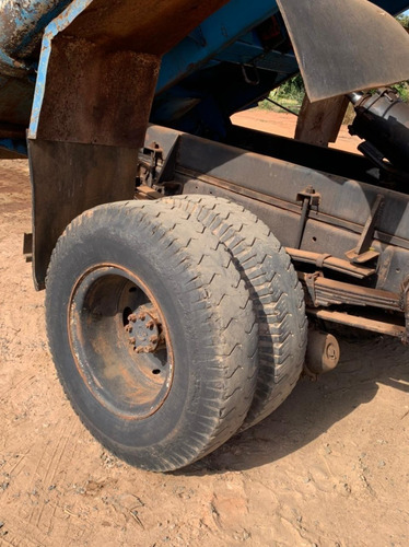 Ford F7000