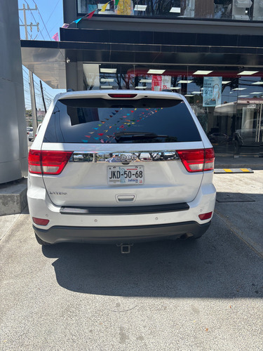 Jeep Grand Cherokee Laredo V6 Lujo 4x2 At
