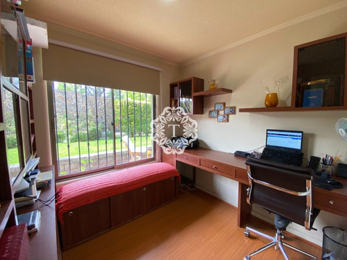 Remodelada, 6d/6b, Gran Jardín, Quincho.