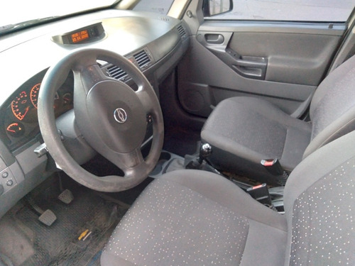 Imagen 7 de 9 de Chevrolet Meriva 2012 1.8 Gl Plus