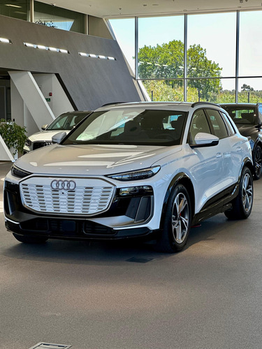 Audi Q6 E-Tron 0.0 Quattro S Line (100 Kwh)