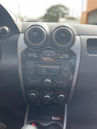 Imagem 3 de 14 de Renault Sandero 1.6 16v Manual 5p