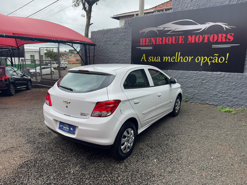Chevrolet Onix 1.0 Lt 5p