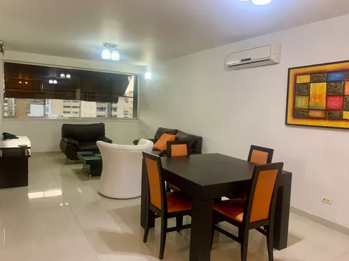 Venta De Apto De 2h 3b Amoblado