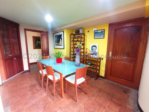 Julio Latouche 24-25576 Apartamento En Alquiler Las Chimeneas Valencia, Comodidad, Confort, Con Su Doble Anillo De Seguridad, Vigilancia Las 24 Horas.