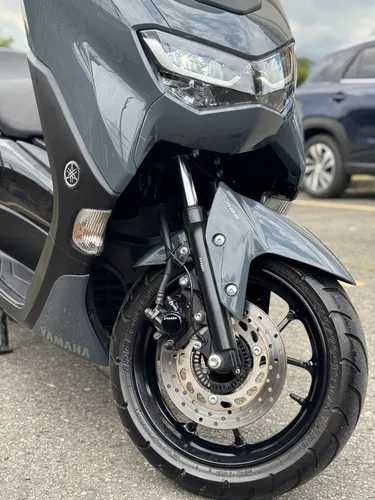 Yamaha Nmax 2025