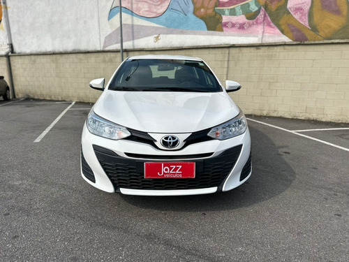 Toyota Yaris 1.3 16V FLEX XL LIVE MULTIDRIVE