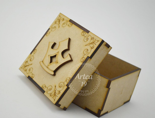 Caja De Madera De Mdf Para 15 Años Princesas 25pzs Art2761