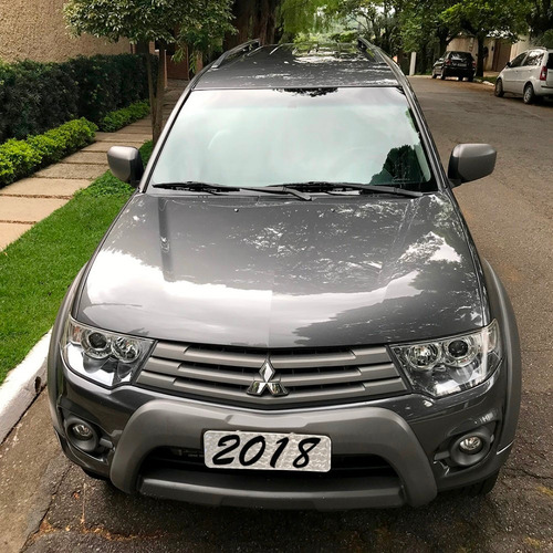 Mitsubishi Pajero 32 Outdoor 4x4 Turbo Diesel 4p Partic U.d.