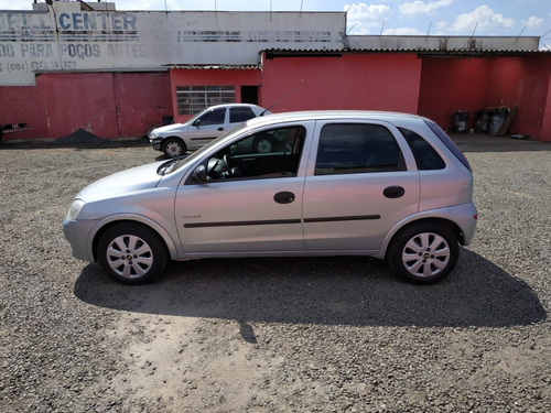 Chevrolet Corsa Maxx 1.4 2010 4 Pneus Zero Único Dono