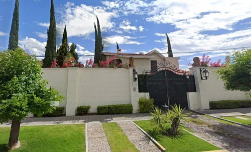 Hermosa Casa En Condominio ¡¡¡una De Las Mejores Zonas De Aguascalientes Ags, Todos Los Servicios, Escuelas, Plazas Comerciales!!! ¡¡¡excelente Plusvalia!!!