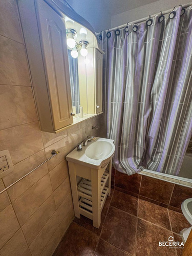 Departamento En Venta En William Morris - Oportunidad A Metros De La Estación