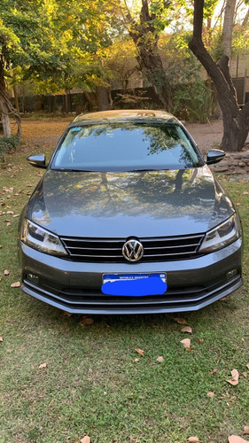 Volkswagen Vento 2.5 Advance Plus 170cv