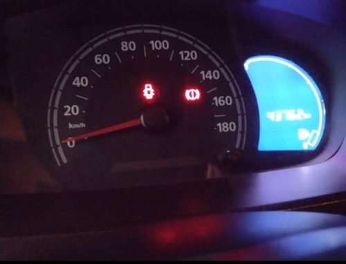 Renault Kwid 2019 1.0 12v Zen Sce 5p