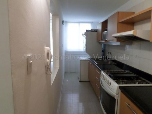 Imagen 10 de 15 de Apto En Alquiler En Clnas De La Tahona 22-11295 Ymanol 0414 3227631