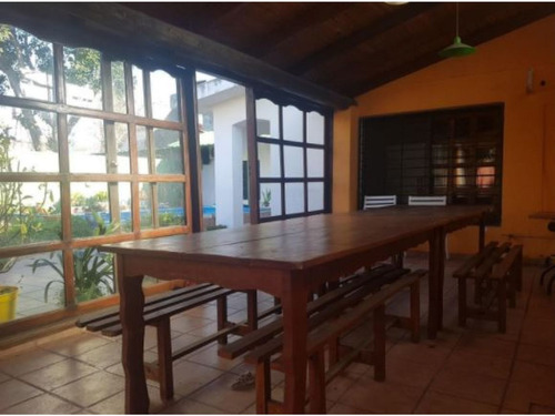 Imagen 2 de 19 de Casa · 3 Dormitorios · Pileta · Alberdi