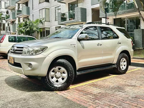 Toyota Fortuner 2.7l 4x4