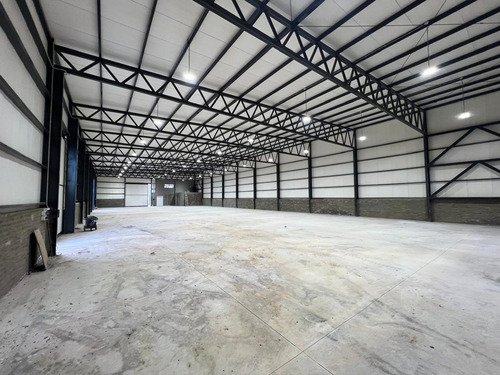 Se Alquila Galpón Comercial