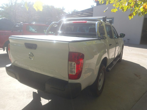 Imagen 14 de 25 de Nissan Frontier 2023 2.3bt S 4x2 At L22