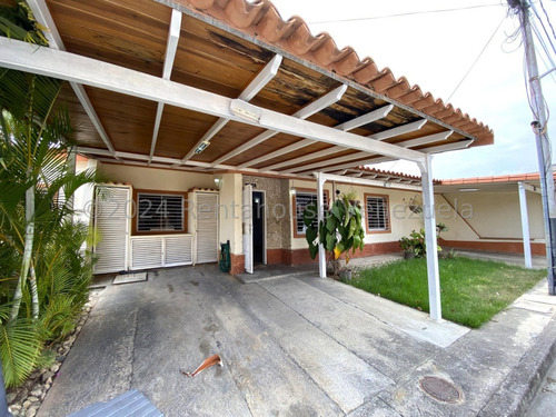 Kl Vende Preciosa Casa En La Ensenada Barquisimeto #24-18491