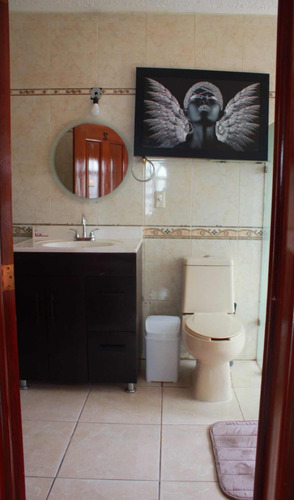 9 Recámaras 7 Baños