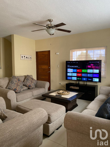 Renta Casa 3 Ambientes Residencial Toledo