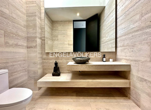 Exclusiva Casa En Las Brisas De Chicureo