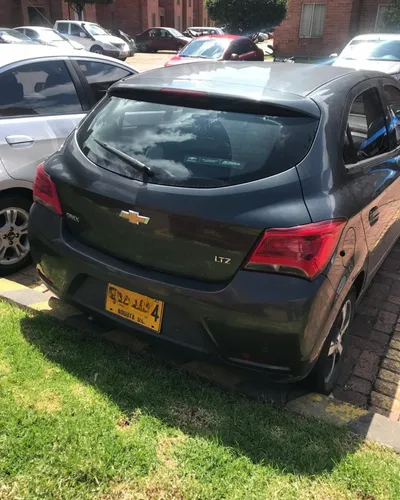Chevrolet Onix 1.4 Ltz 5 p