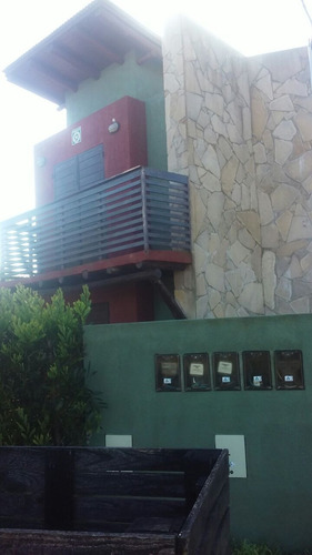 Imagen 4 de 8 de Duplex Muy Bonitos Con Piscina -alta Renta