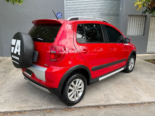 Imagen 9 de 25 de Volkswagen Crossfox Highline 2013 / 98000km 1º Dueño