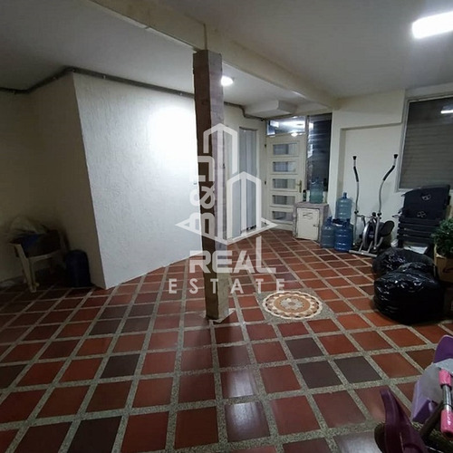 En Venta Town House Urbanización Valles De Chara /charallave.