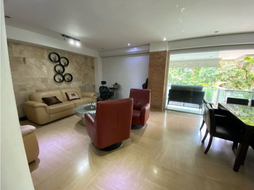 Venta De Apartamento Campo Alegre. 4hab+s/4baños+s/4p