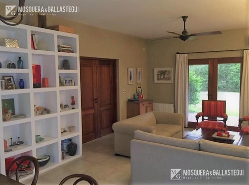 Imagen 6 de 27 de Venta / Alquiler - Casa En Talar Del Lago 1