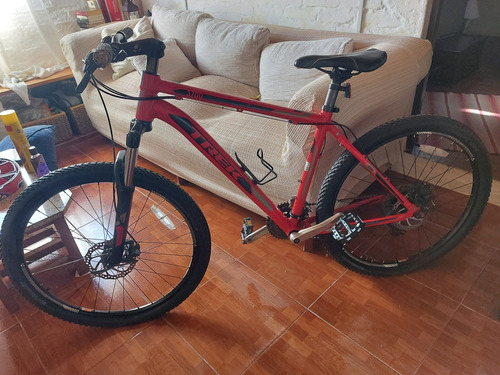 Bicicleta Trek 18    46 Cm Rodado 26. Poco Uso. Buen Estado