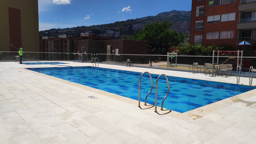 Imagen 12 de 18 de Calasanz / Apartamento En Venta 79mt2