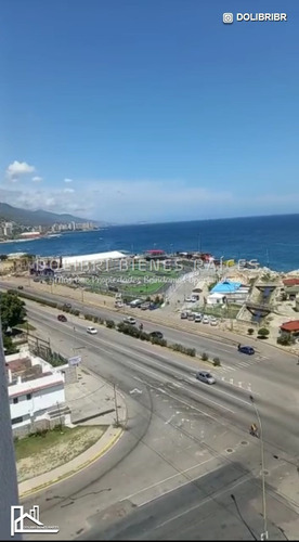 Imagen 2 de 13 de Apartamento En Alquiler En Los Corales, Residencias Arichuna, Av. La Playa Parroquia Caraballeda. Edo. La Guaira. Aa-cll008