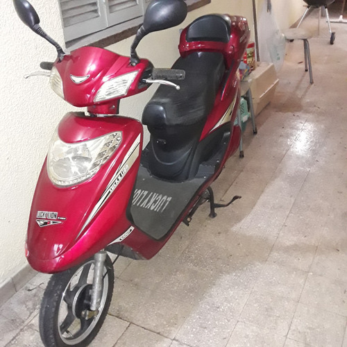 Moto Electrica Lucky Lion