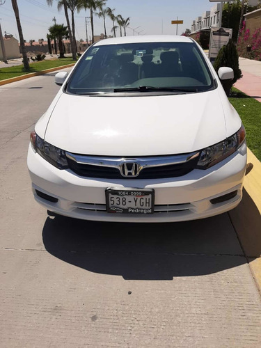 Imagen 1 de 10 de Honda Civic 2012 Dmt Lx Sedan At