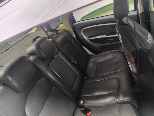 Fiat Linea 1.8 16v Absolute Flex Dualogic 4p