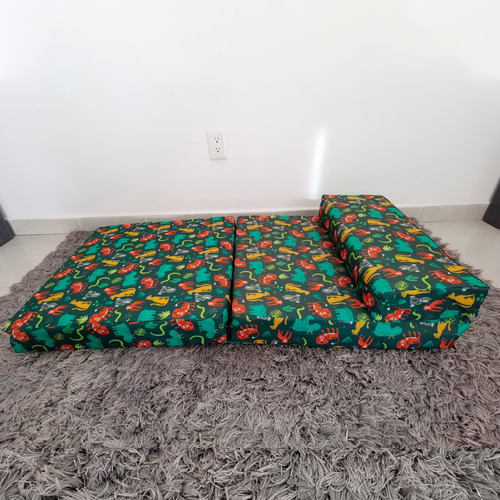 Sofá Cama Infantil Plegable, Colchoneta Con Soporte Firmé Color Verde animales