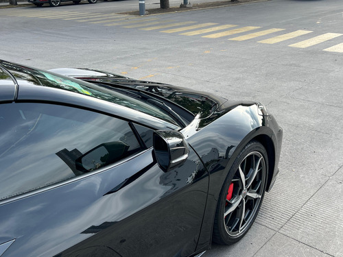 Chevrolet Corvette 6.2 V8 Coupe Stingray Z51 At