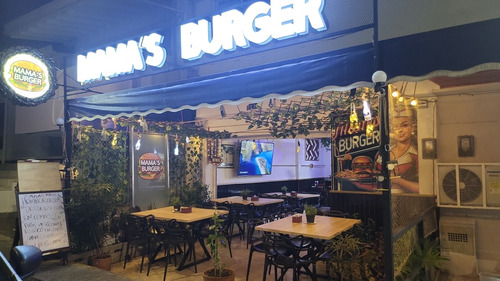 Mama's Burger En Venta! Un Exitoso Restaurante De Comidas Con Una Receta Única  